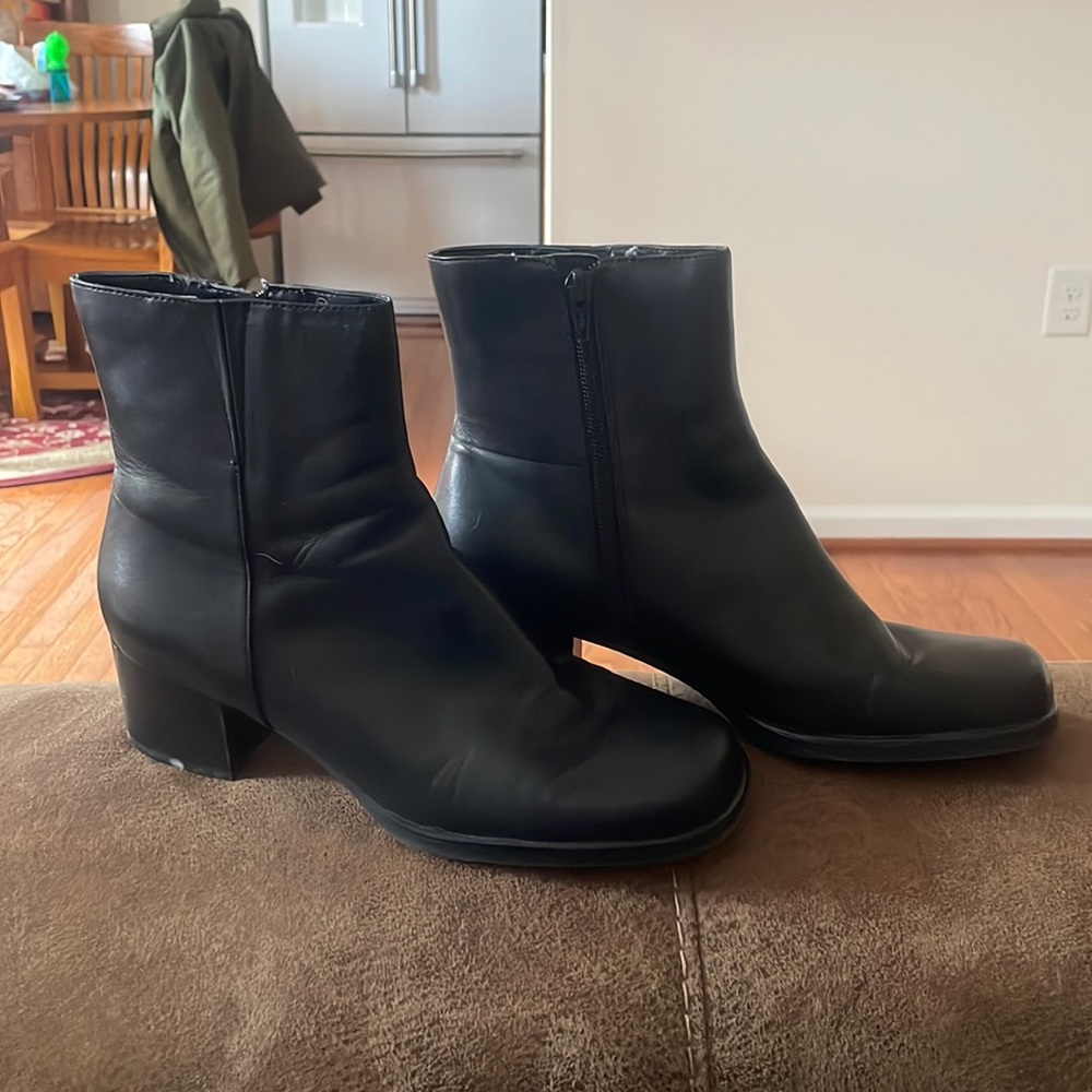 St. John’s Bay Boots size 8